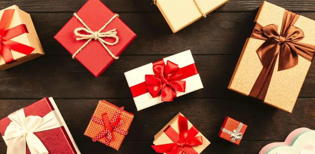 Best Gift Ideas for Him and Her | Nakheel Mall