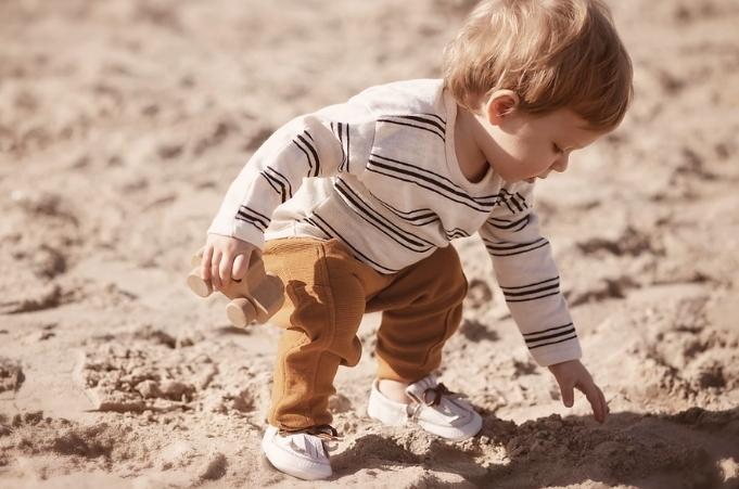 Elli Junior is your premium one-stop-shop in the Middle East for all your essential & lifestyle needs for your parenting journey